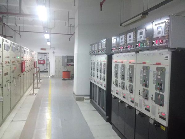 Gebäude der Zentrale des staatlichen Stromnetzes in Peking